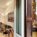 Porta Castello Charme Apartment *